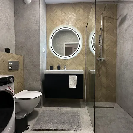 Apartament Nova Ochota, Tennis Court, Train & Bus Nearby Varsovia Exterior foto