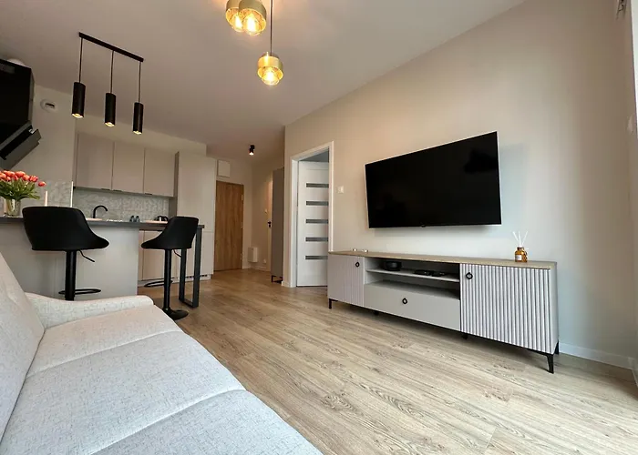 Apartament Nova Ochota, Tennis Court, Train & Bus Nearby